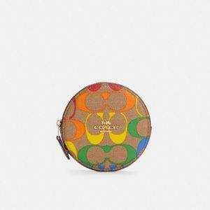 ✨BRAND NEW✨ Coach Rainbow signature coin pouch